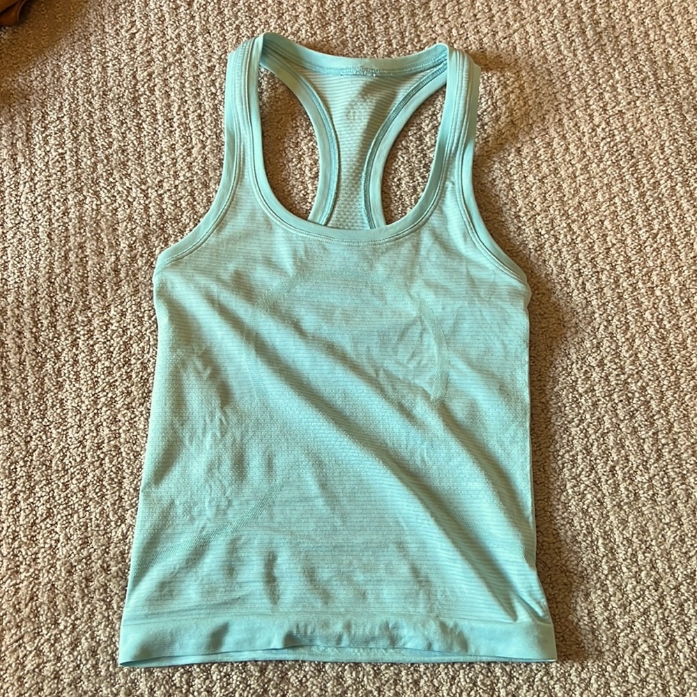 Lululemon shirt!